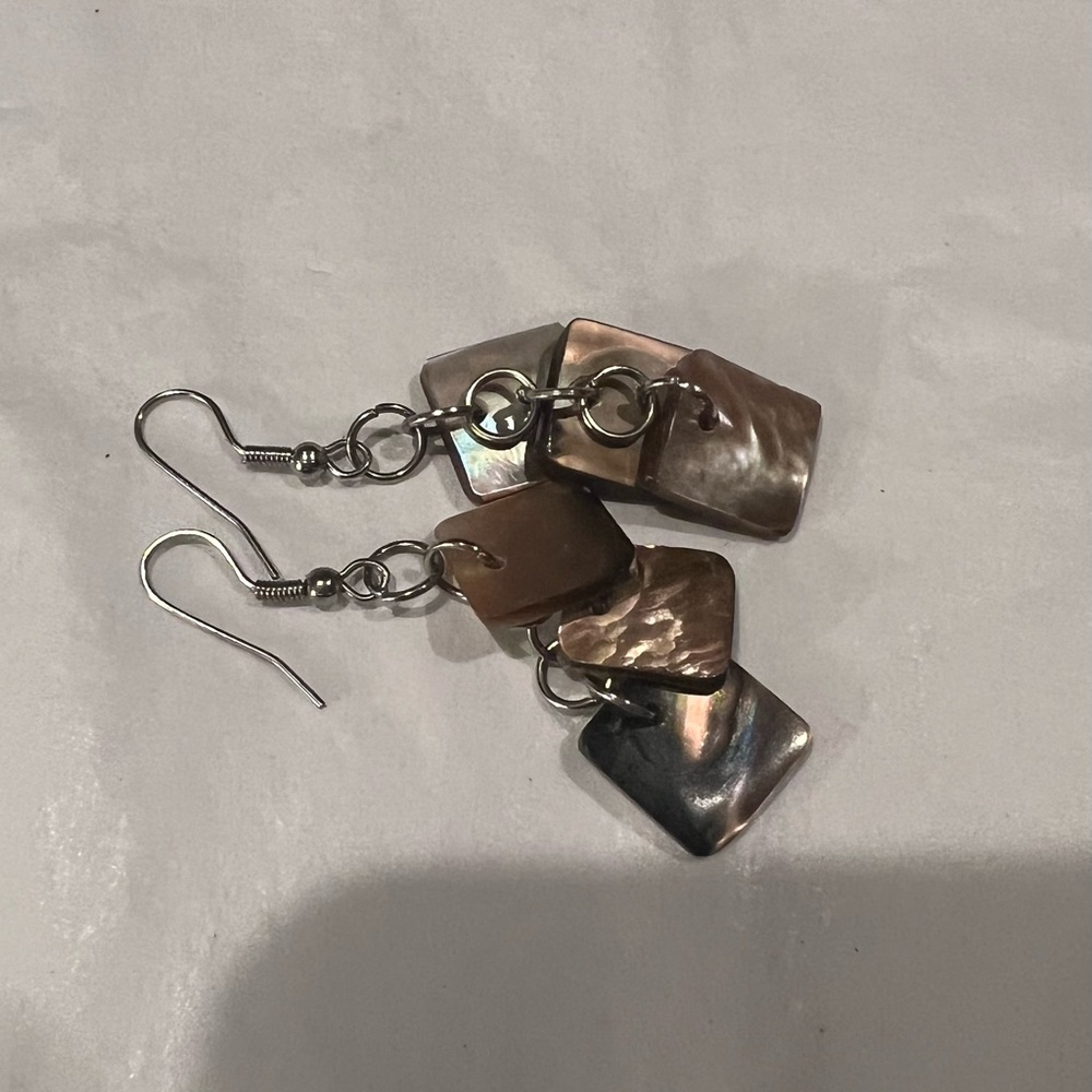 Dangling assorted earrings